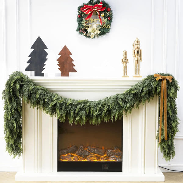 Lifelike Cedar Pine Garland™